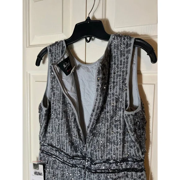 NWT Mac Duggal Sequin Crystal Embellished Sheath Dress SZ 10 - Picture 10 of 10